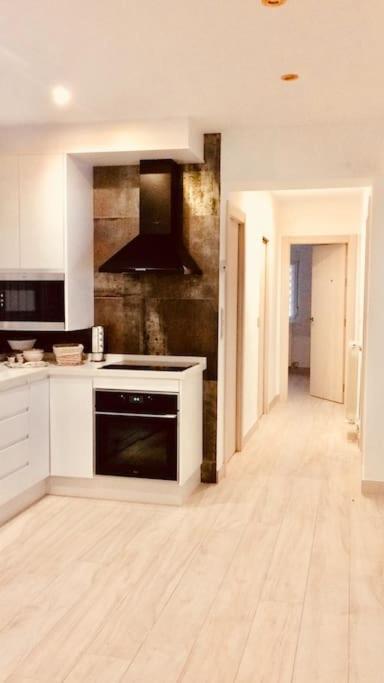 Apartament Center Wifi Parking Free Grenada Zewnętrze zdjęcie