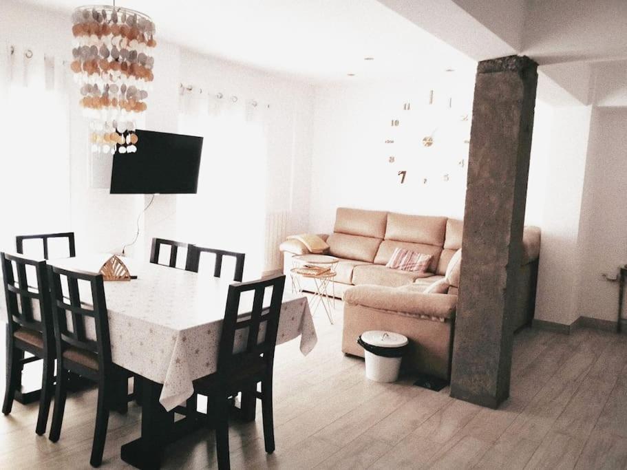 Apartament Center Wifi Parking Free Grenada Zewnętrze zdjęcie